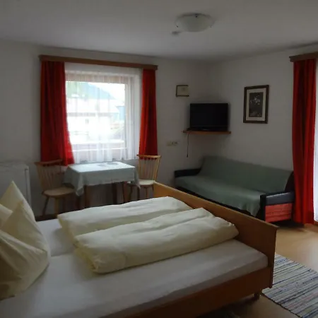 Haus Bergheimat Guest house
